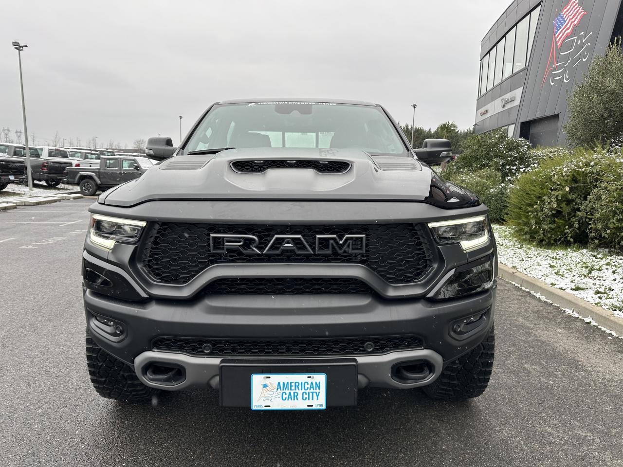 DODGE RAM 1500 CREW CAB TRX 6.2L V8