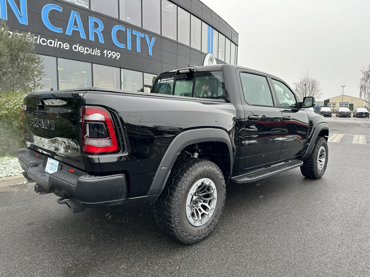 DODGE RAM 1500 CREW CAB TRX 6.2L V8