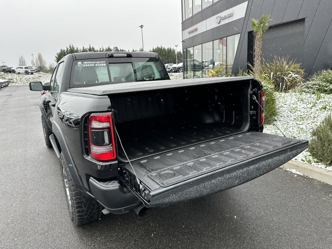DODGE RAM 1500 CREW CAB TRX 6.2L V8
