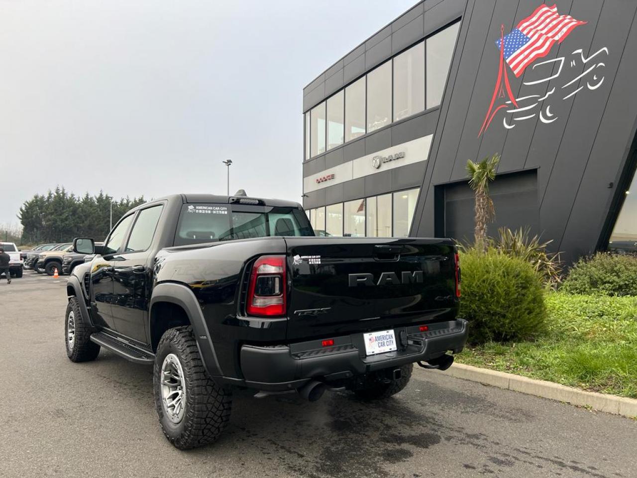 DODGE RAM 1500 CREW CAB TRX 6.2L V8