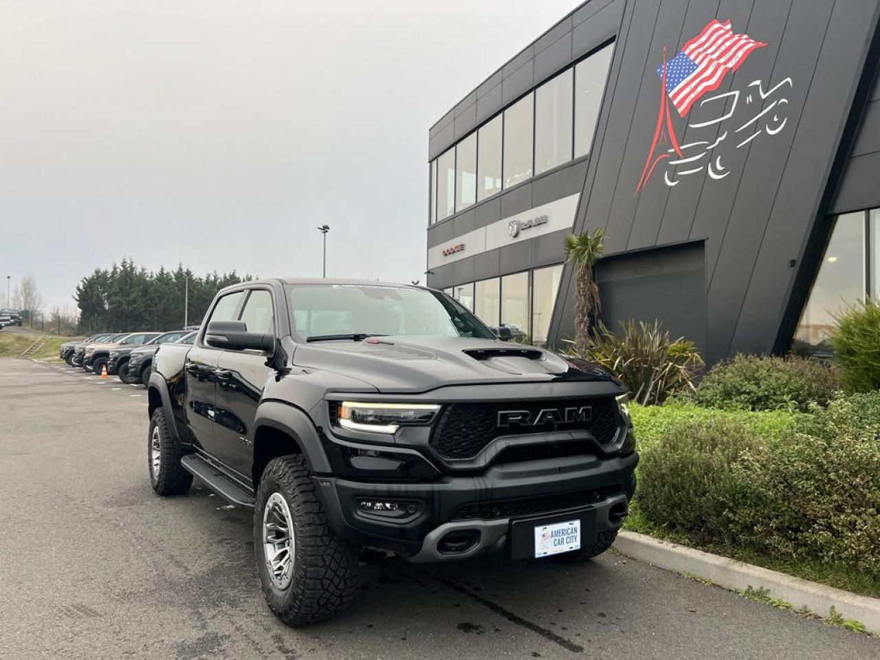 DODGE RAM 1500 CREW CAB TRX 6.2L V8