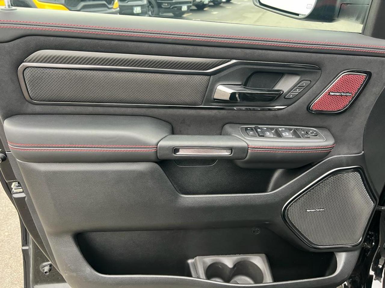 DODGE RAM 1500 CREW CAB TRX 6.2L V8