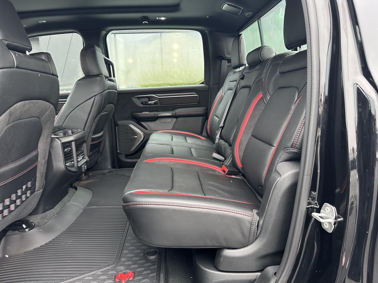 DODGE RAM 1500 CREW CAB TRX 6.2L V8