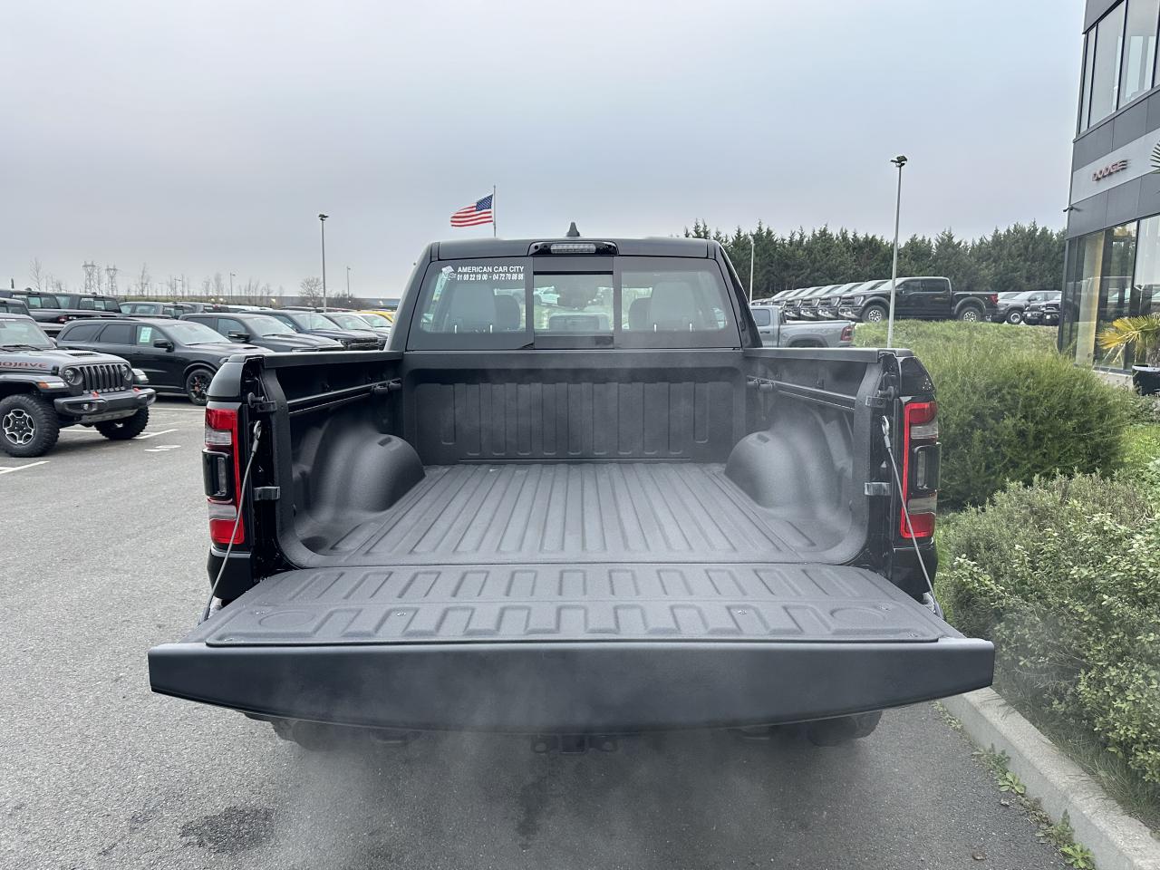 DODGE RAM 1500 CREW CAB TRX 6.2L V8