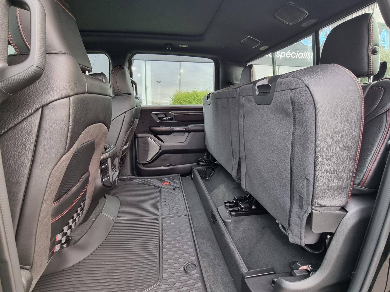 DODGE RAM 1500 CREW CAB TRX 6.2L V8