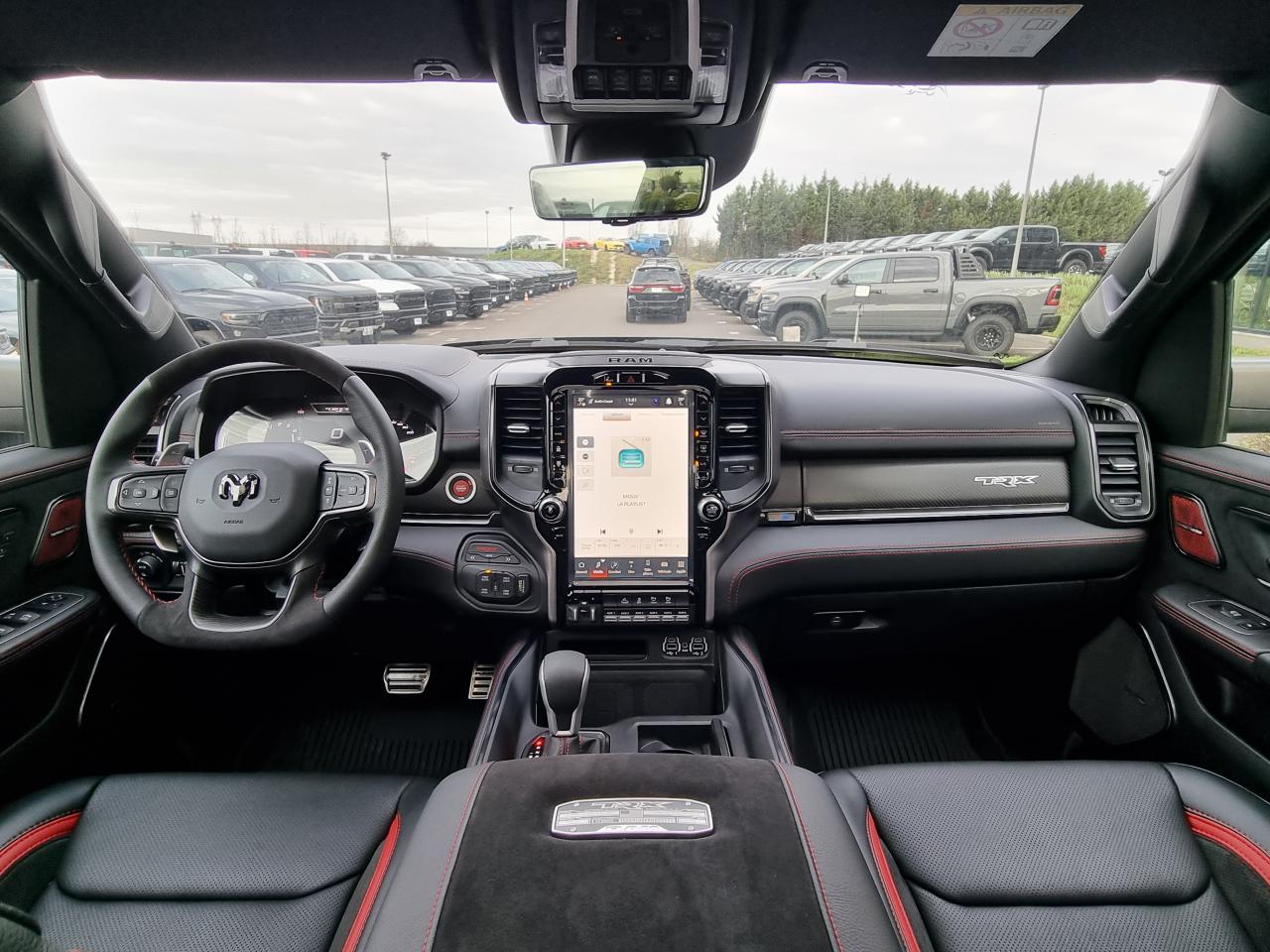 DODGE RAM 1500 CREW CAB TRX 6.2L V8