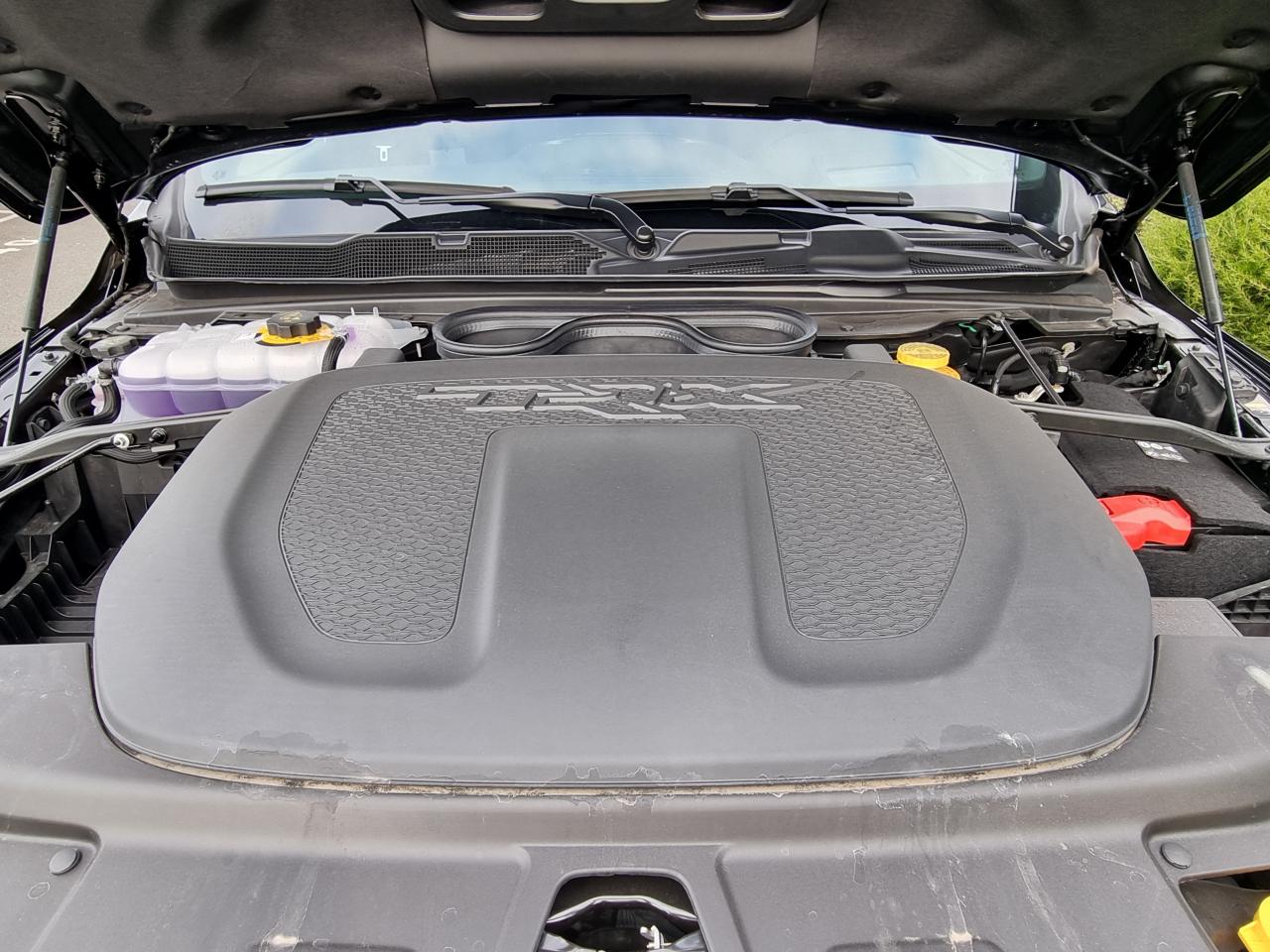 DODGE RAM 1500 CREW CAB TRX 6.2L V8
