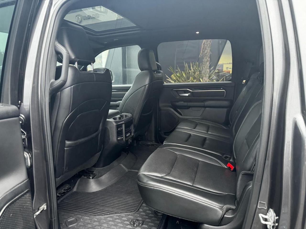DODGE RAM 1500 CREW SPORT