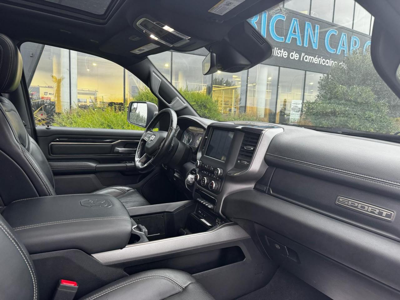 DODGE RAM 1500 CREW SPORT