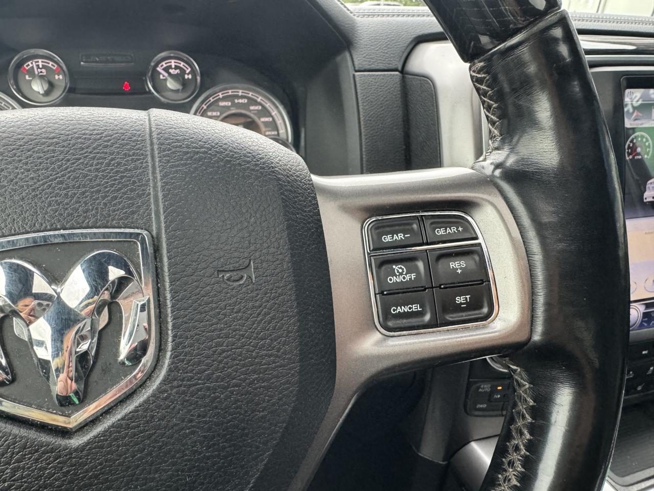DODGE RAM 1500 CREW LIMITED RAMBOX