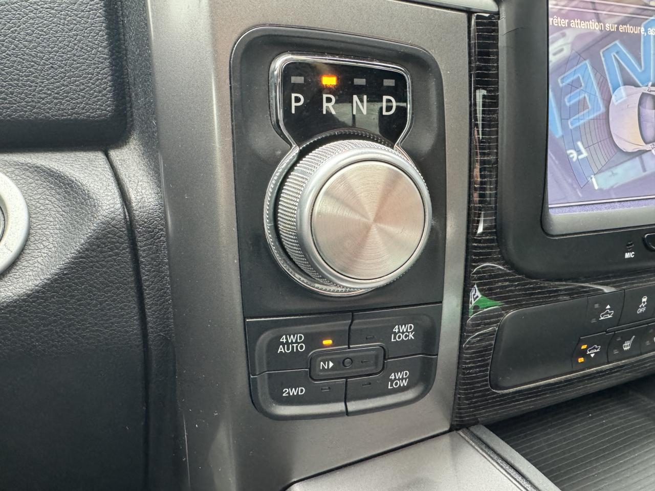 DODGE RAM 1500 CREW LIMITED RAMBOX