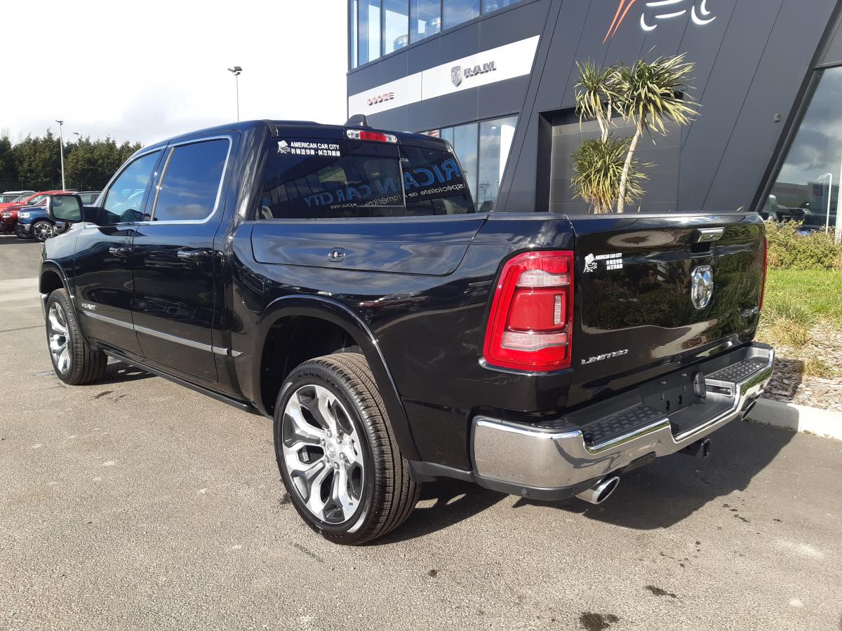 DODGE RAM 1500 5.7 CREW LIMITED RAMBOX