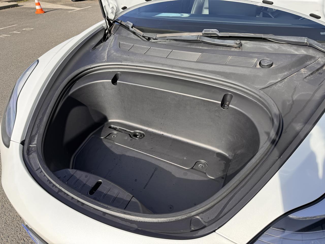 TESLA MODEL 3 Long-Range Dual Motor AWD