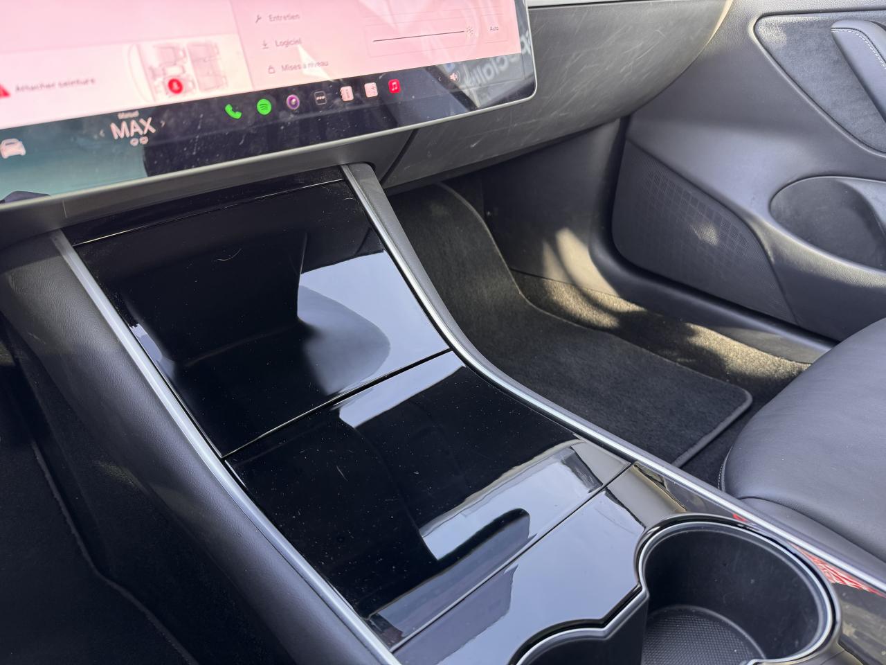 TESLA MODEL 3 Long-Range Dual Motor AWD