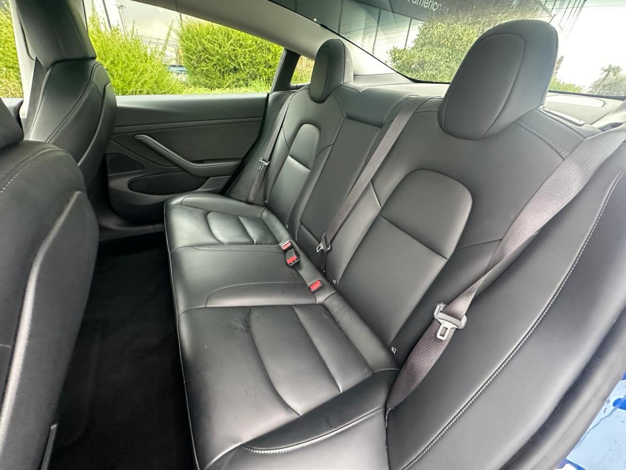 TESLA MODEL 3 Standard Range Plus RWD