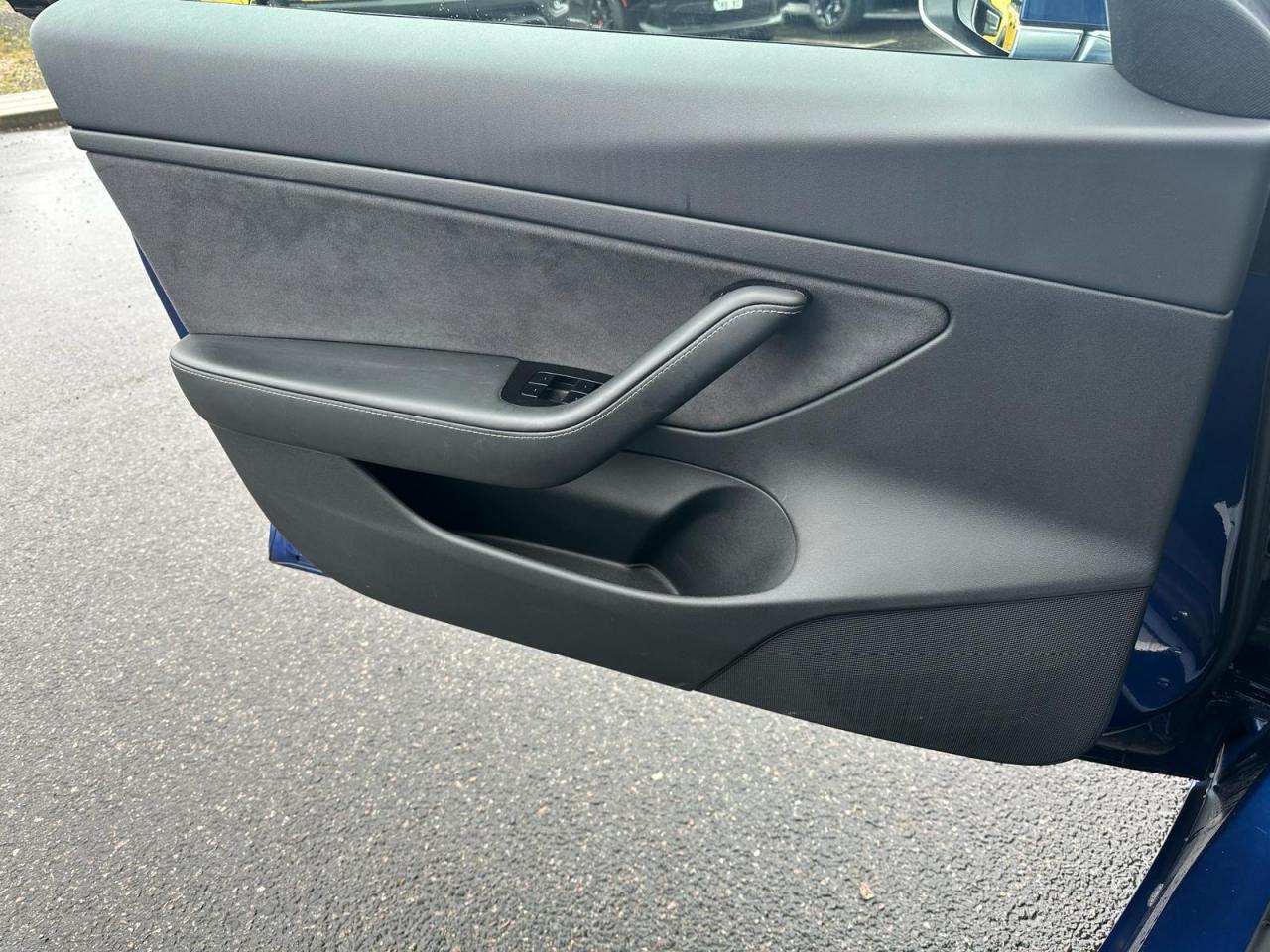 TESLA MODEL 3 Standard Range Plus RWD