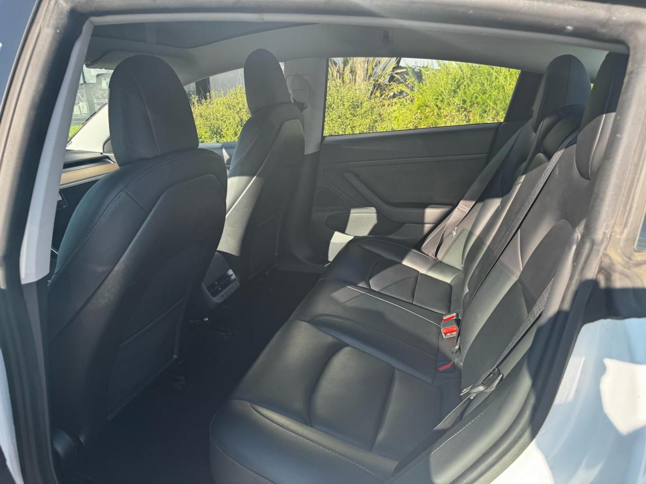 TESLA MODEL 3 Long-Range Dual Motor AWD