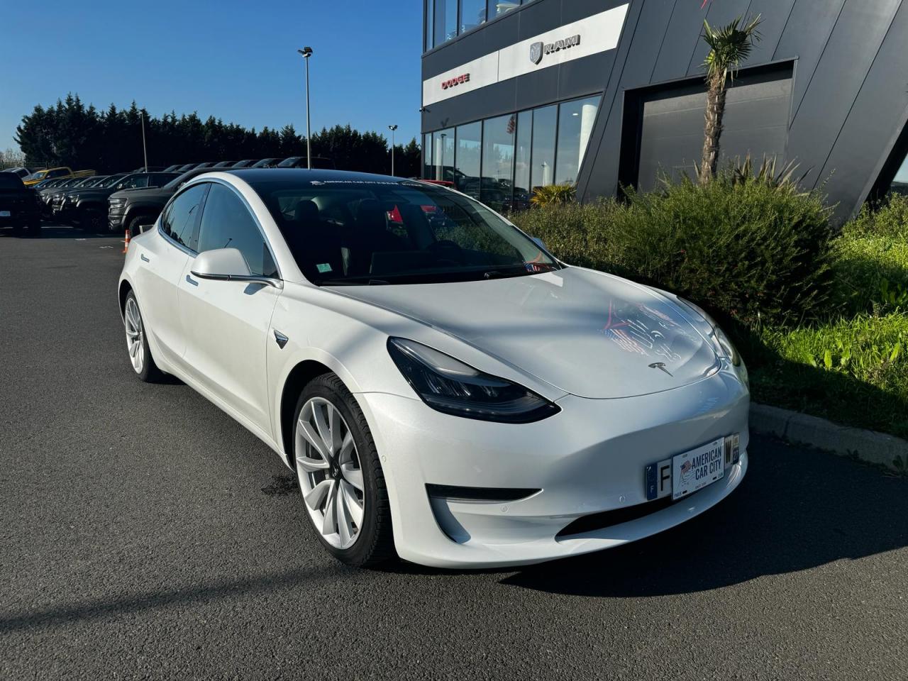 TESLA MODEL 3 Long-Range Dual Motor AWD