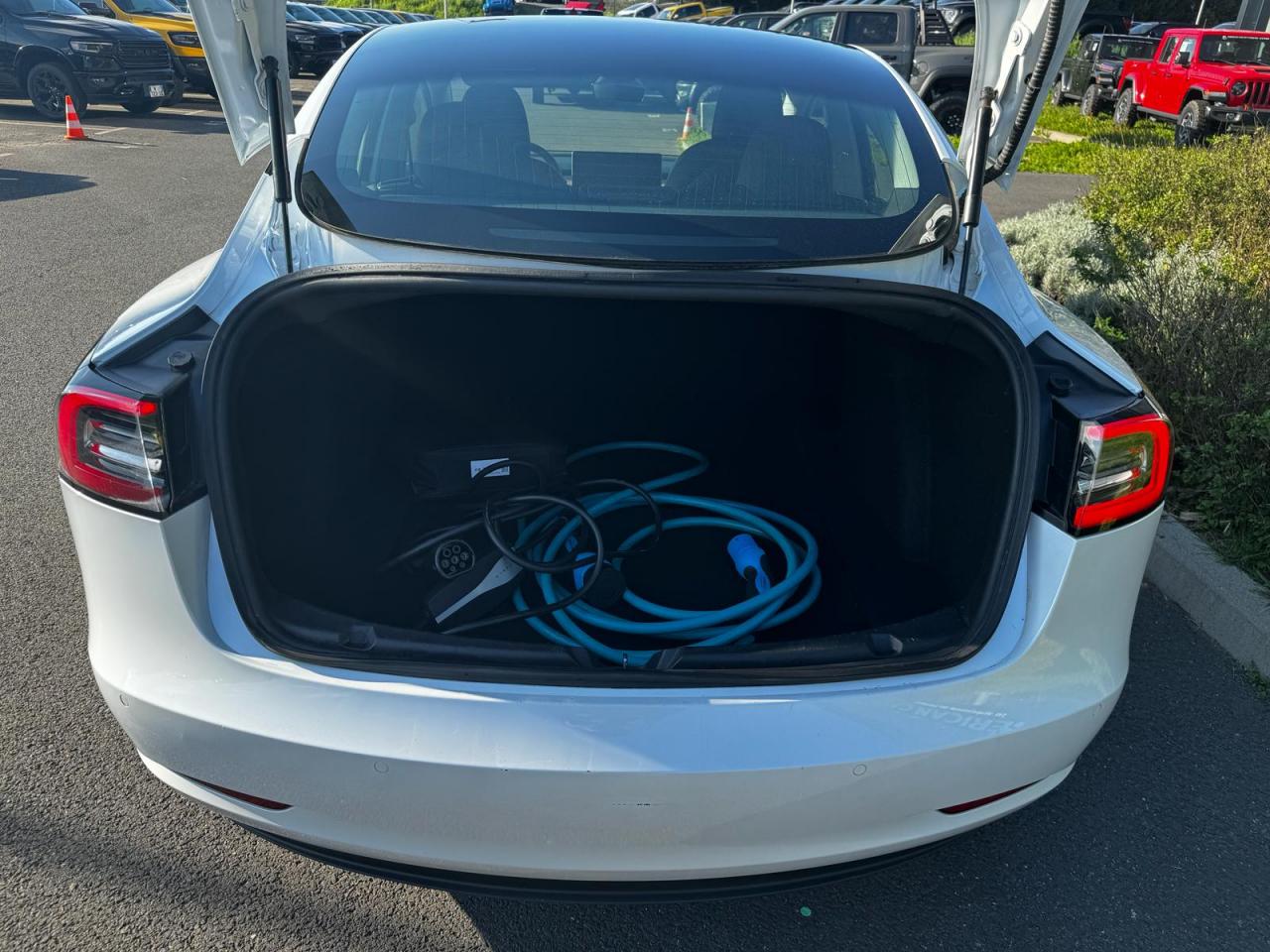 TESLA MODEL 3 Long-Range Dual Motor AWD