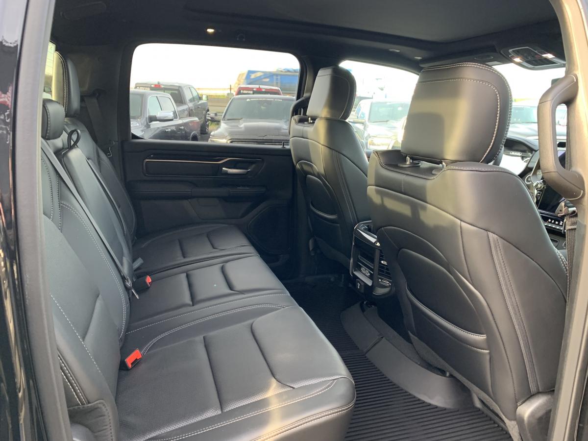 DODGE RAM 1500 CREW SPORT NIGHT EDITION AIR RAMBOX