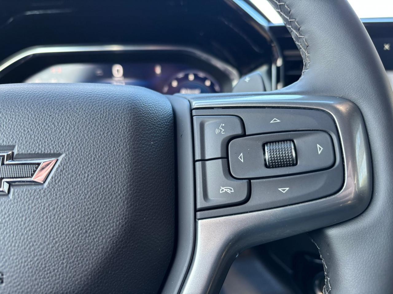 CHEVROLET SILVERADO Crew cab LT Traiboss V8 6.2L