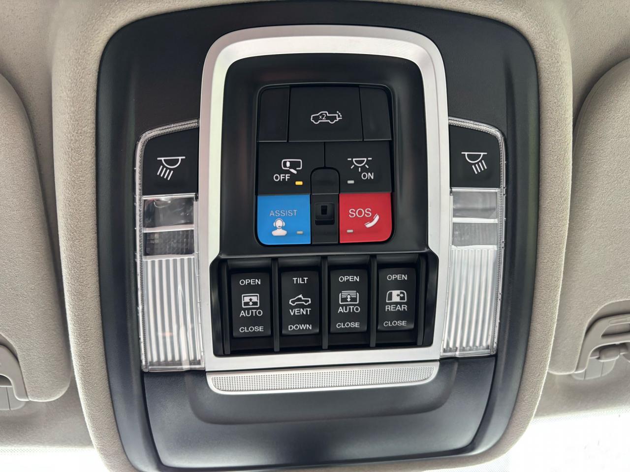 DODGE RAM 1500 CREW TUNGSTEN AIR RAMBOX