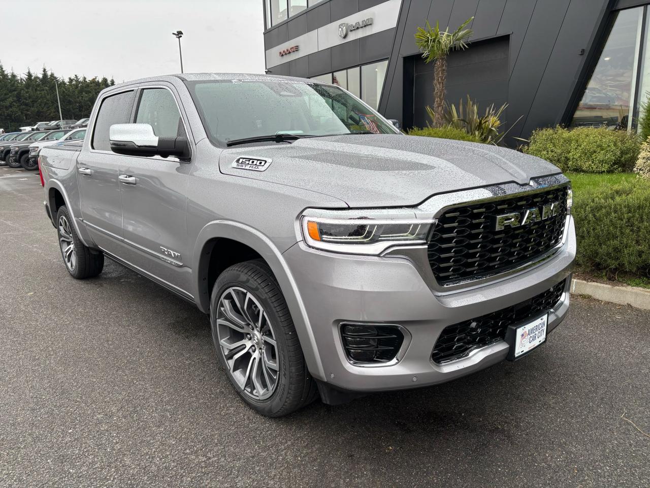 DODGE RAM 1500 CREW TUNGSTEN AIR RAMBOX