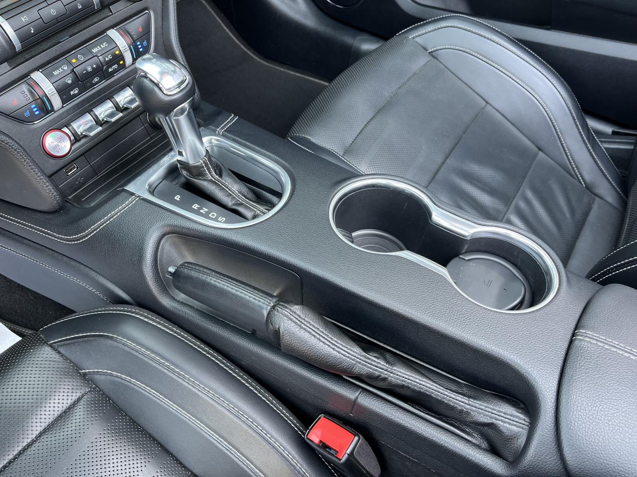 FORD MUSTANG GT CABRIOLET V8 5.0L BVA10 - Pas de Malus