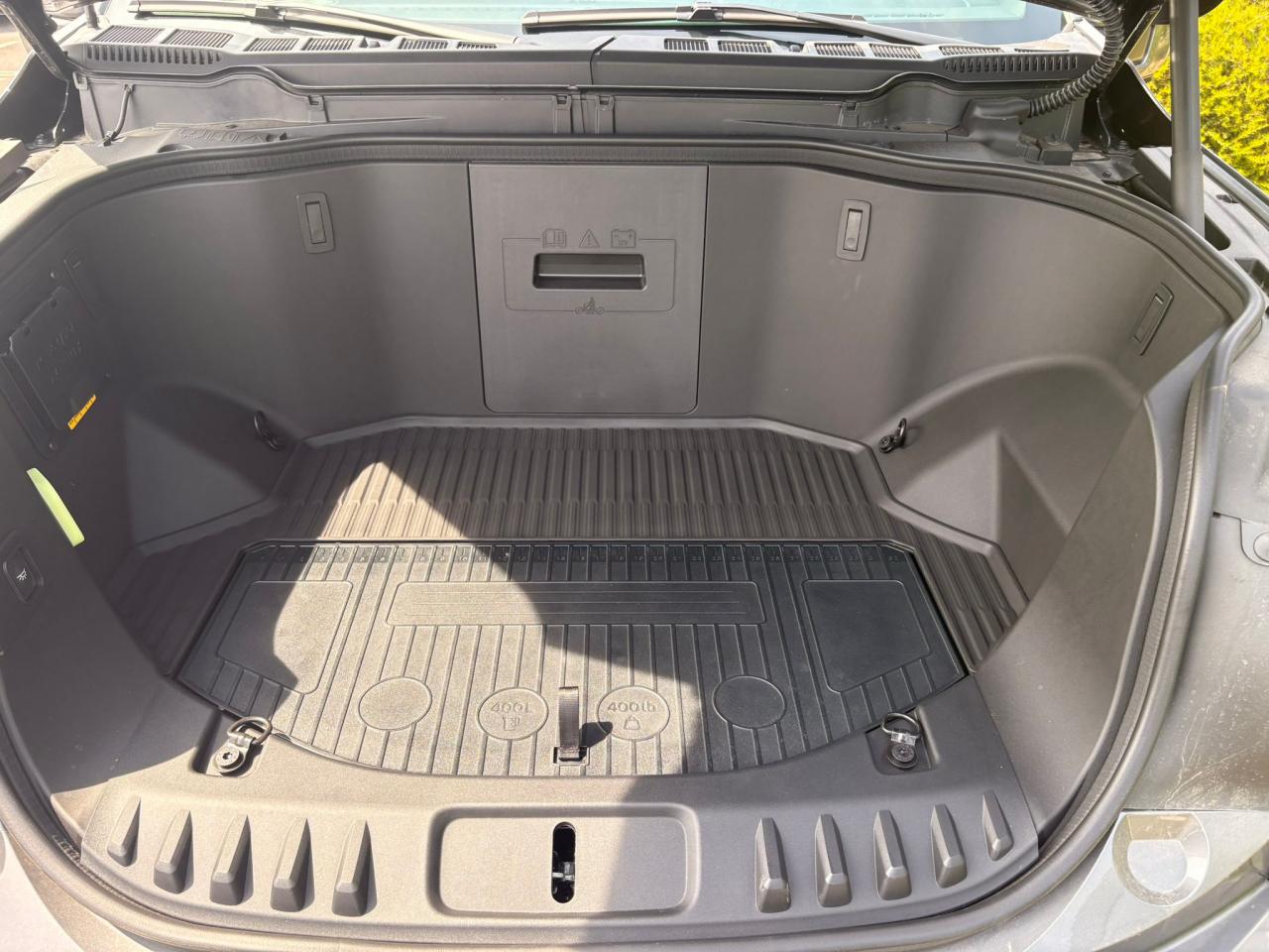 FORD F150 Lightning Lariat Extended-Range