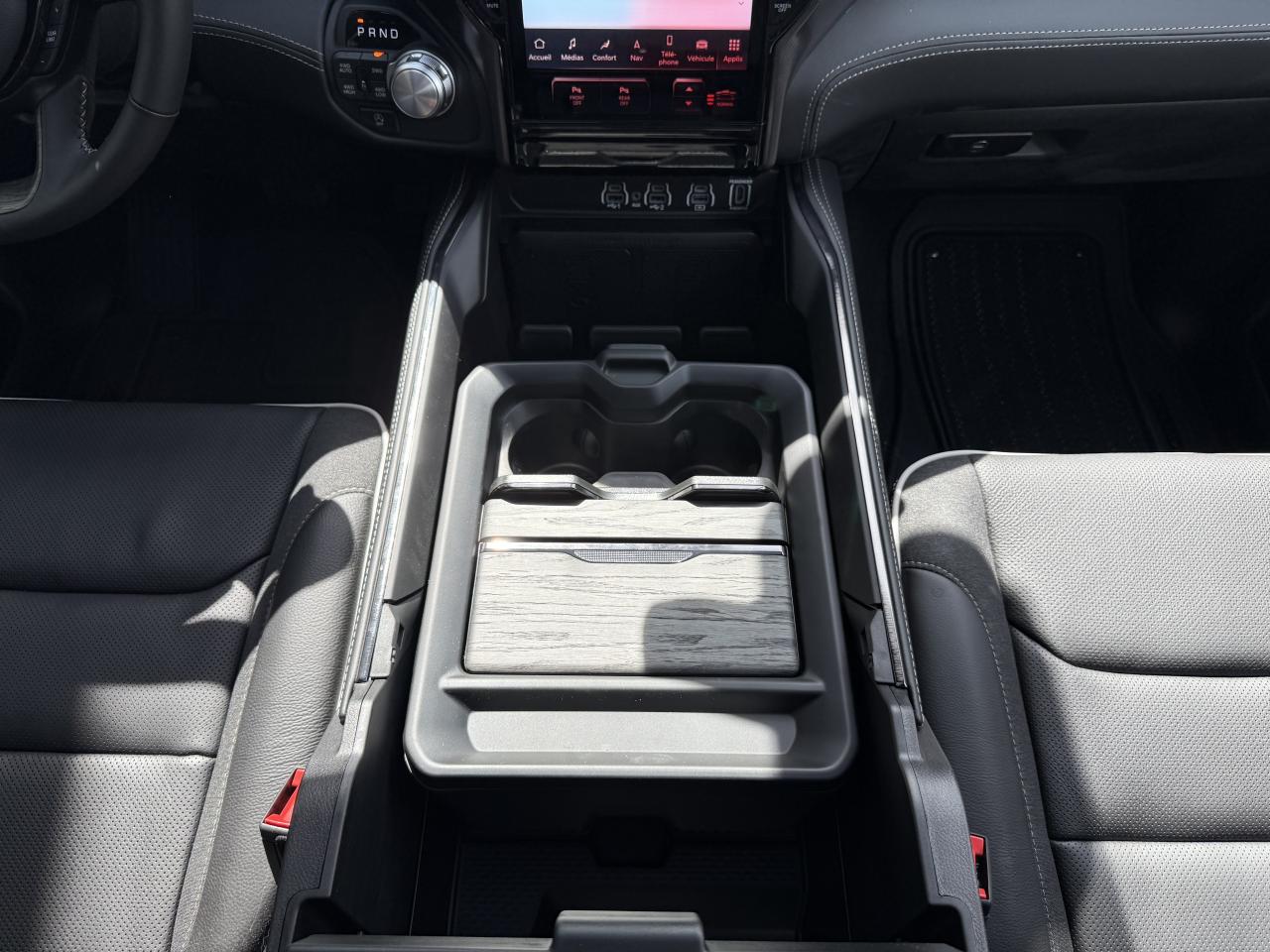 DODGE RAM 1500 CREW LIMITED NIGHT EDITION RAMBOX HAYON MULTI 2025