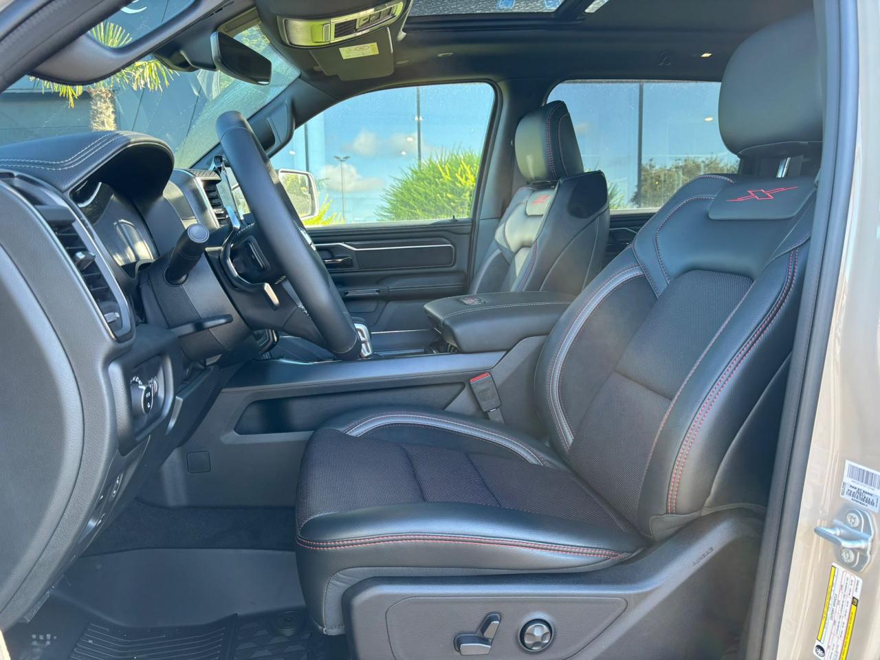DODGE RAM 1500 CREW CAB REBEL X EDITION 2025