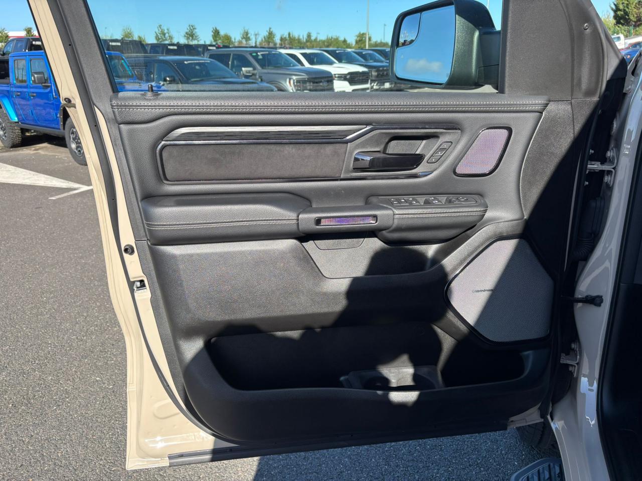 DODGE RAM 1500 CREW CAB REBEL X EDITION 2025