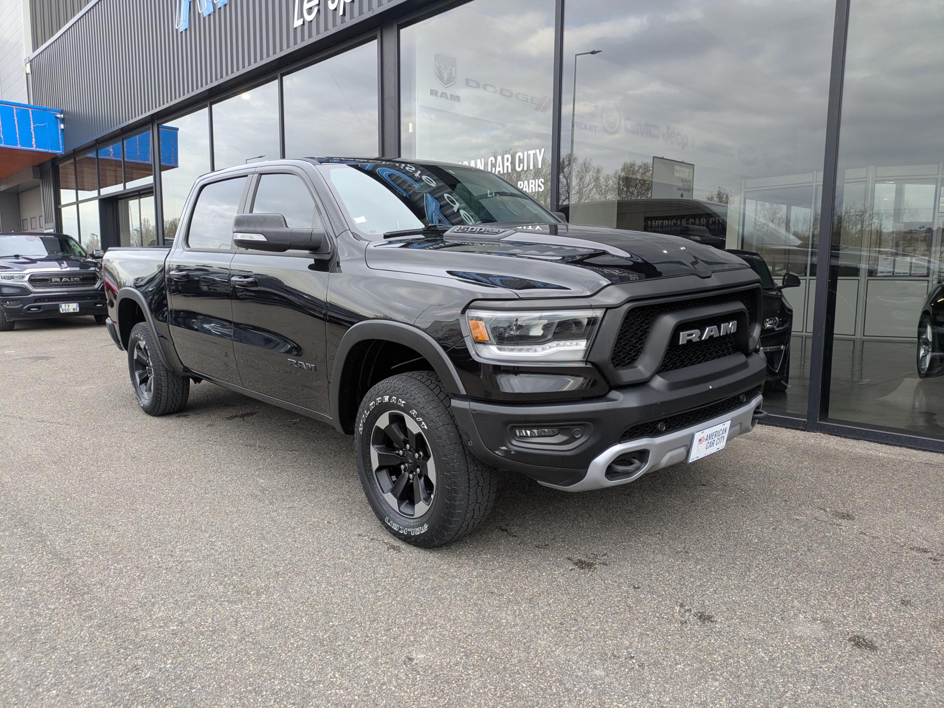 DODGE RAM 1500 CREW REBEL AIR