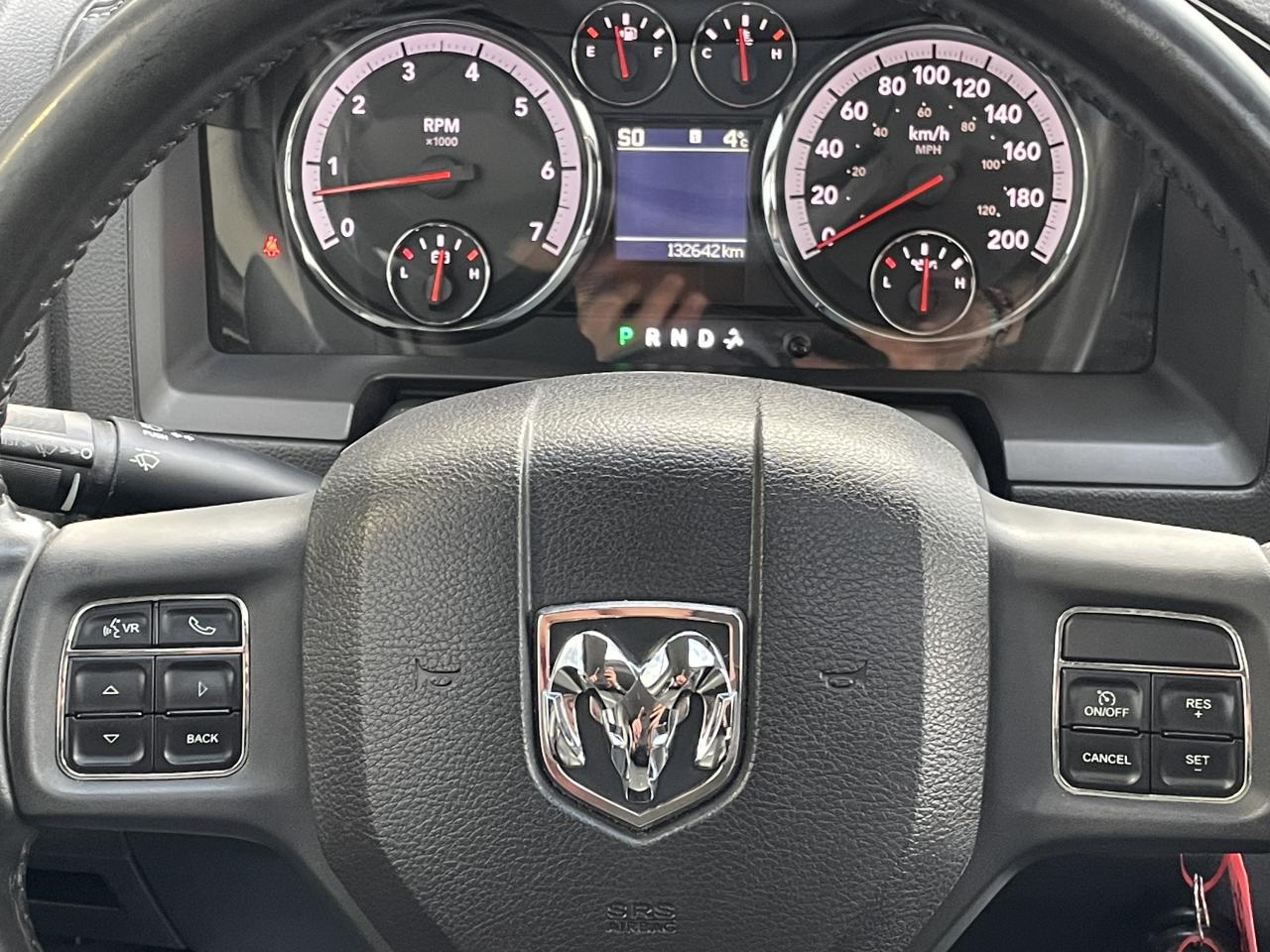 DODGE RAM 1500 CREW LARAMIE - Vente à marchand