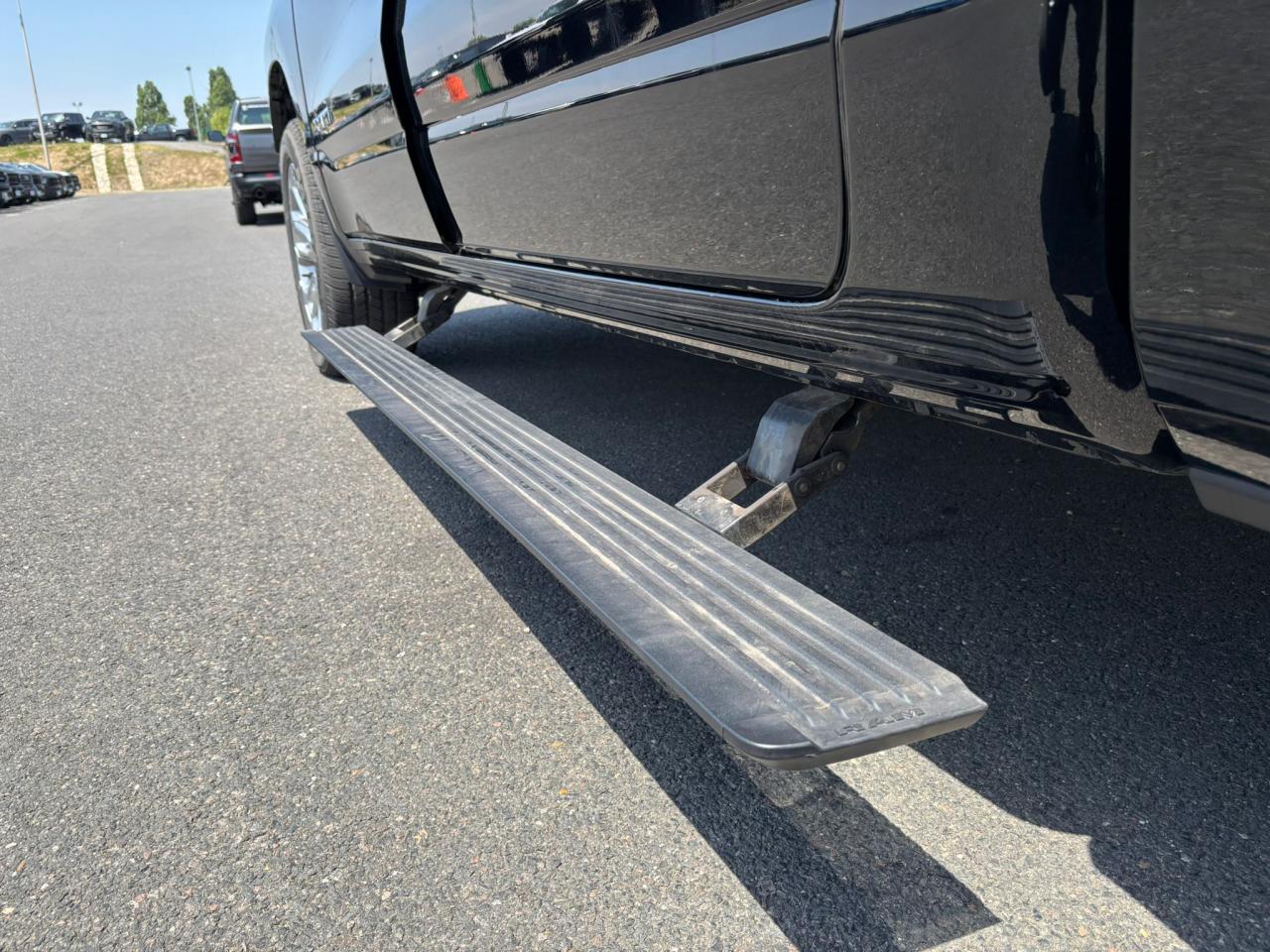 DODGE RAM 1500 CREW LARAMIE SPORT AIR ETORQUE