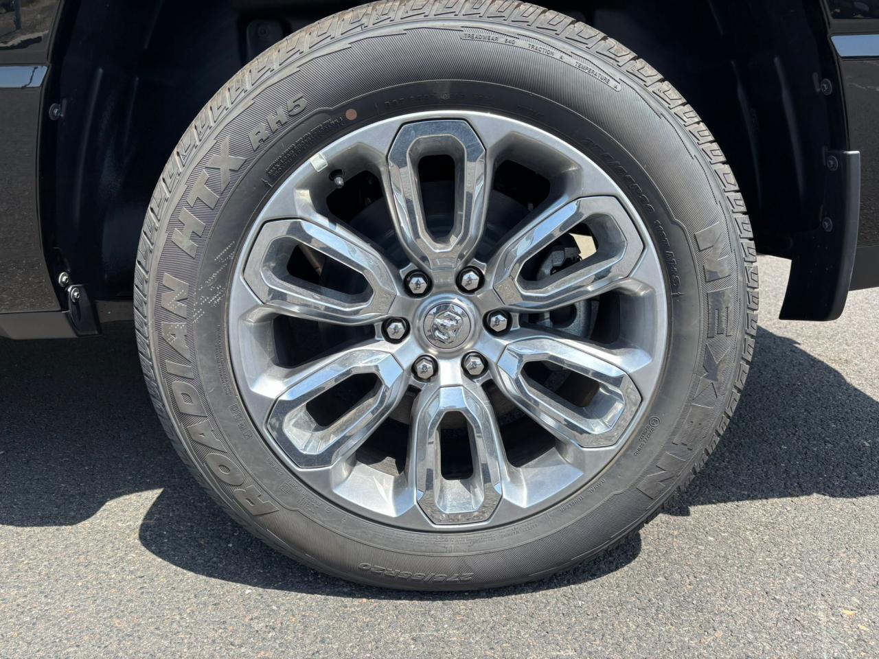 DODGE RAM 1500 CREW LARAMIE SPORT AIR ETORQUE
