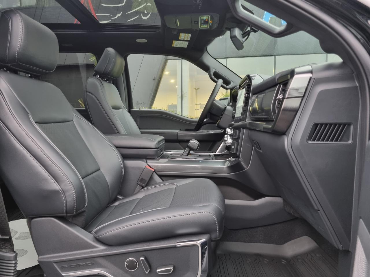 FORD F150 Supercrew LARIAT Black Package V8 5.0L FLEXFUEL