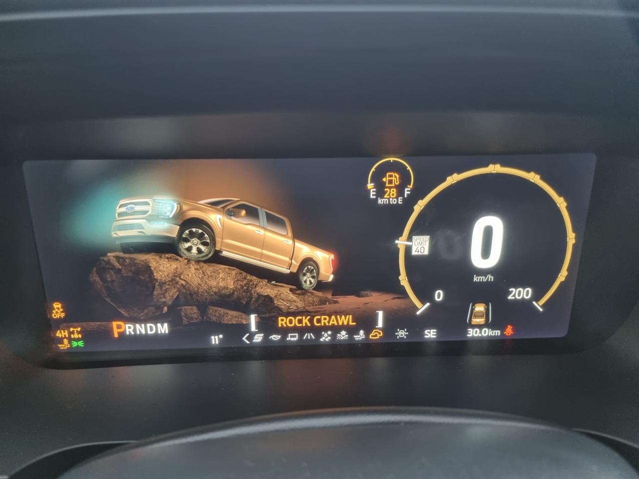 FORD F150 Supercrew LARIAT Black Package V8 5.0L FLEXFUEL