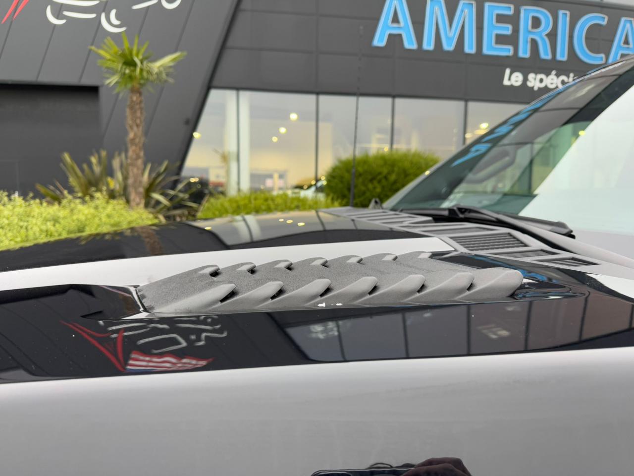 FORD F150 Supercrew LARIAT Black Package V8 5.0L FLEXFUEL