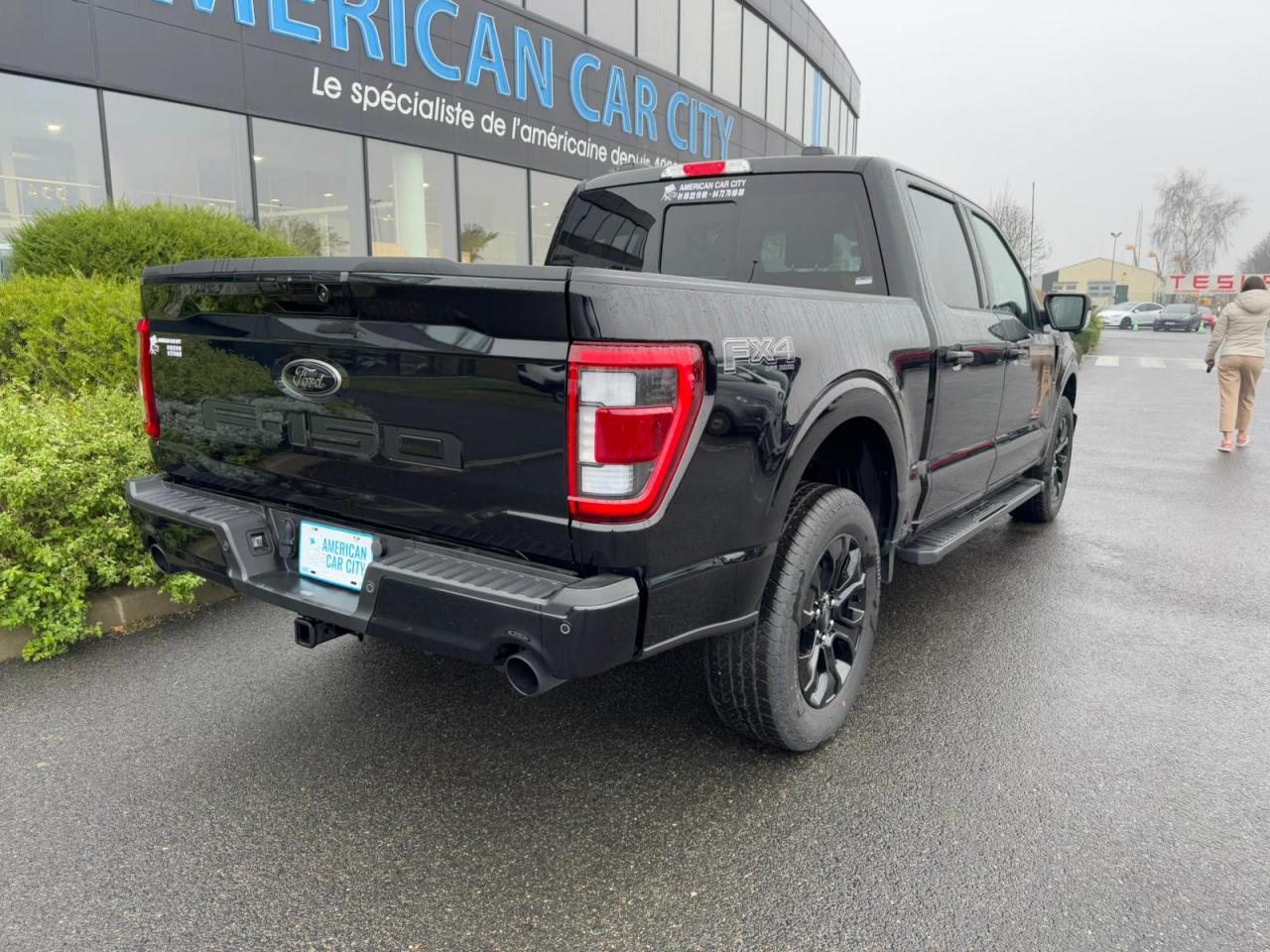 FORD F150 Supercrew LARIAT Black Package V8 5.0L FLEXFUEL