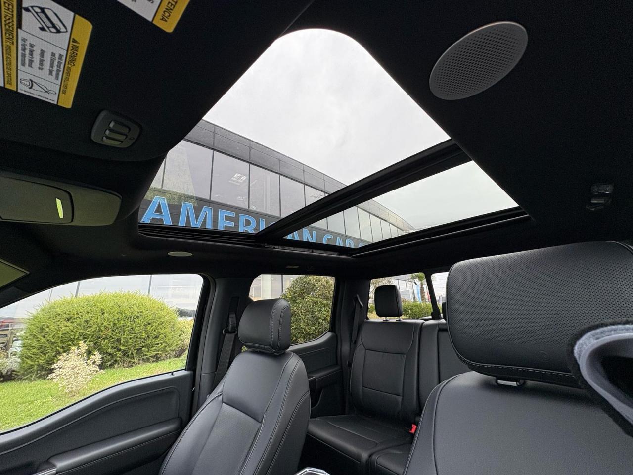 FORD F150 Supercrew LARIAT Black Package V8 5.0L FLEXFUEL