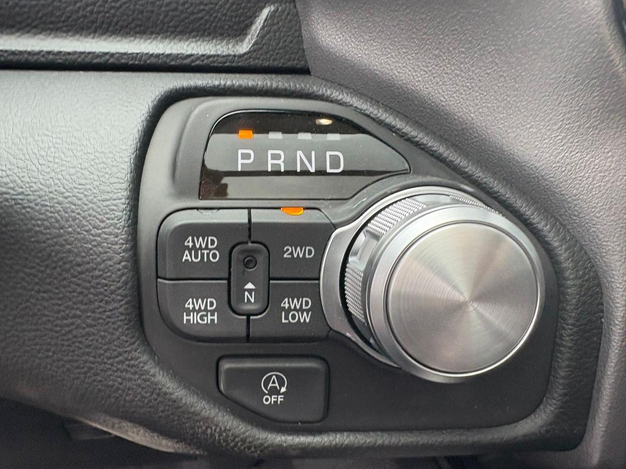 DODGE RAM 1500 CREW CAB SPORT BLACK PACKAGE AIR 2025