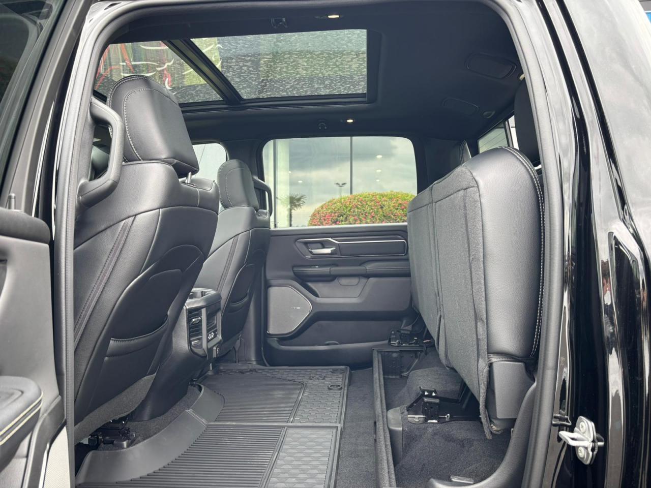 DODGE RAM 1500 CREW CAB REBEL AIR 2025