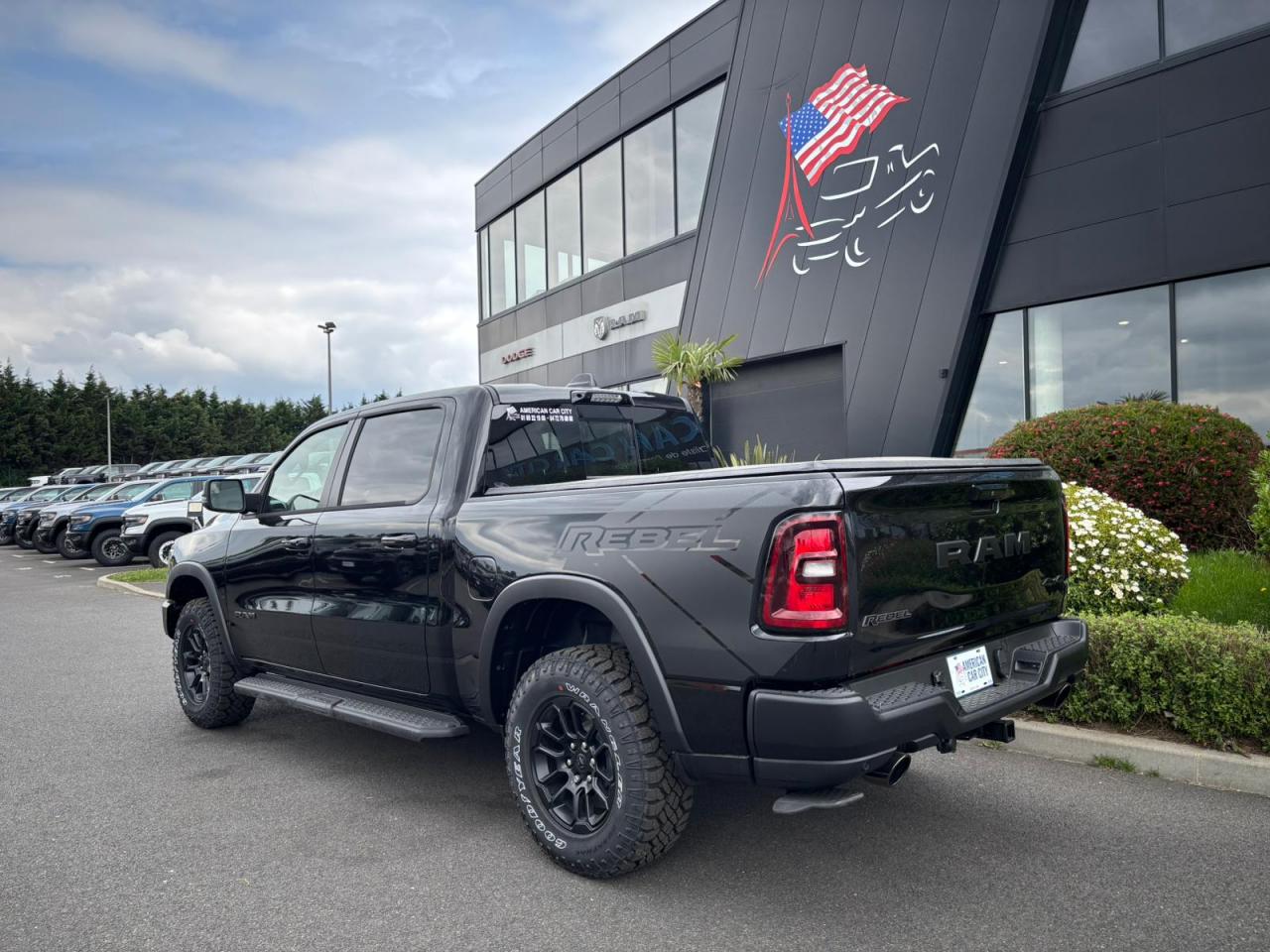 DODGE RAM 1500 CREW CAB REBEL AIR 2025
