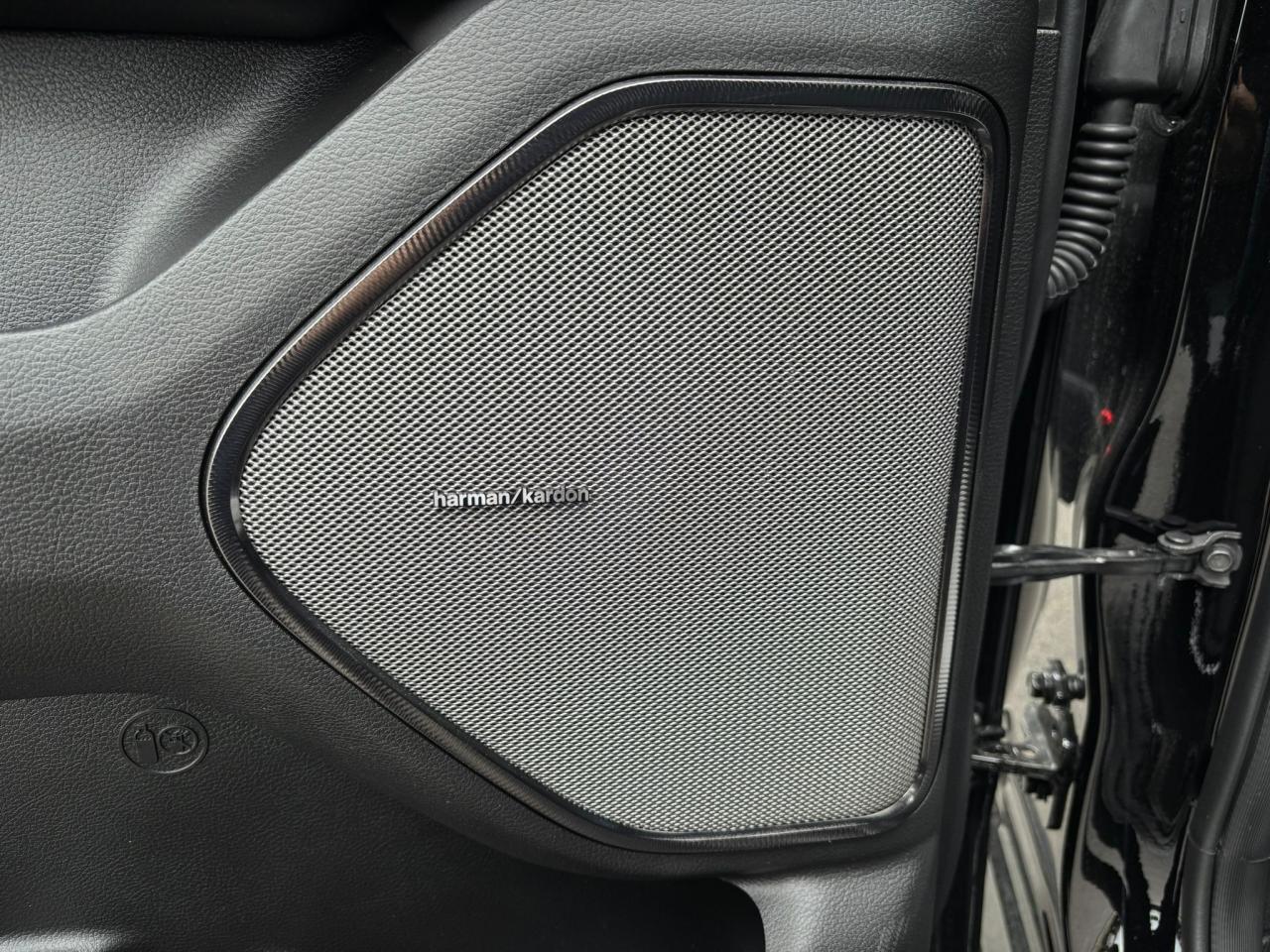 DODGE RAM 1500 CREW CAB REBEL AIR 2025