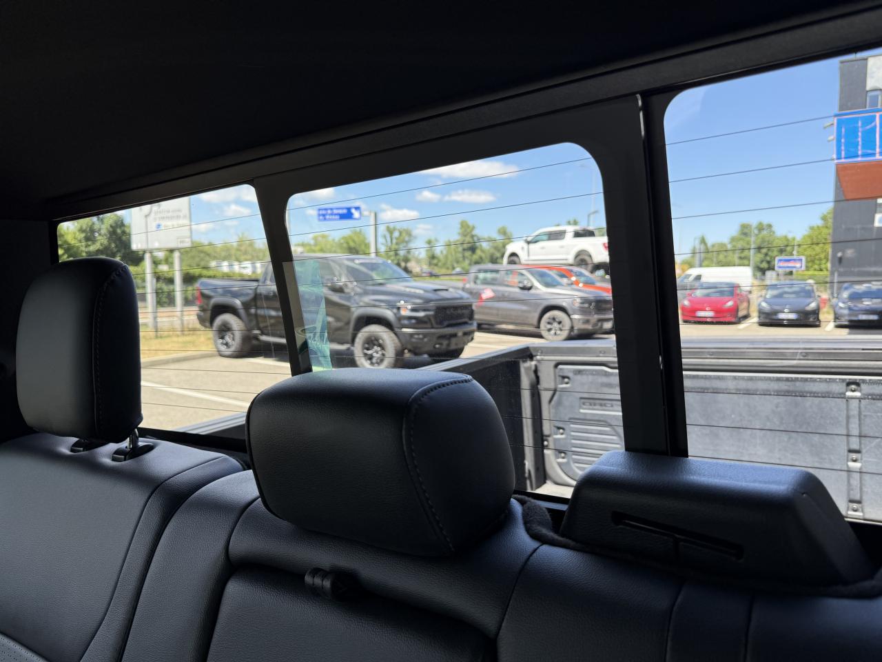 FORD F150 Supercrew LARIAT Black Package V8 5.0L FLEXFUEL