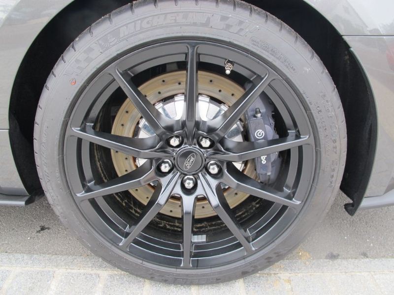 Ford Mustang Shelby gt350 v8 5.2l 526ch