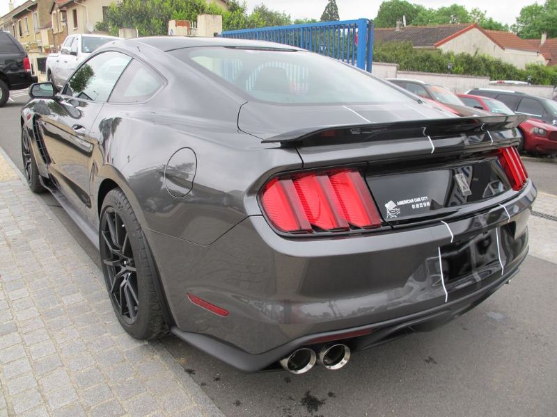 Ford Mustang Shelby gt350 v8 5.2l 526ch