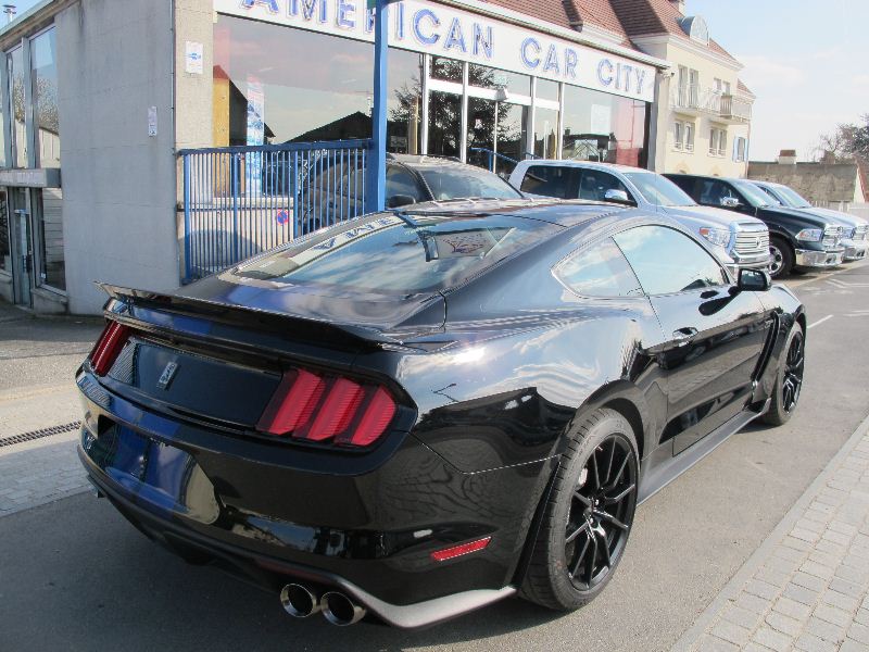 Ford Mustang Shelby gt350 v8 5.2l 526ch