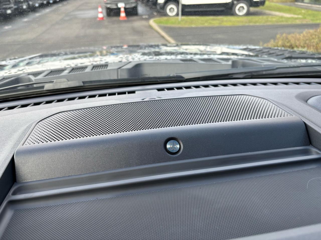 FORD F150 Supercrew LARIAT Black Package V8 5.0L FLEXFUEL